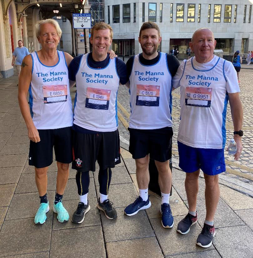 ASICS 10K - Bill, Matthew, Robert & Patrick alias 'The Fishing Team'